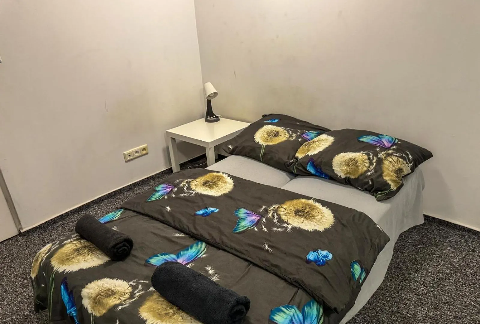 Fantastic Waw - Ns42 Room En contacts